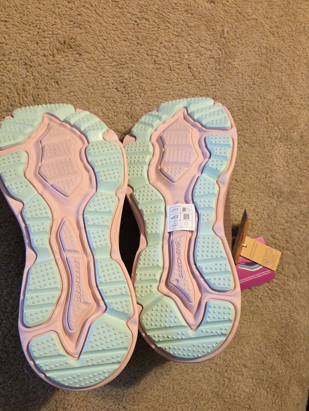 NWT Skechers Women’s Mauve Pink Memory Foam Athletic Sneakers - Picture 2 of 5